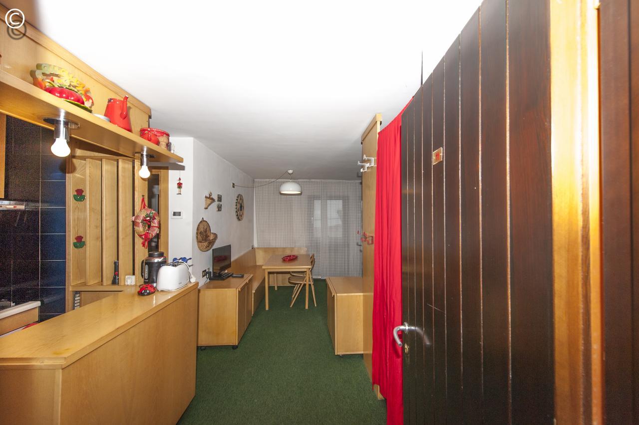 Breuil Cervinia Near Funicular Apartment With Private Garage المظهر الخارجي الصورة